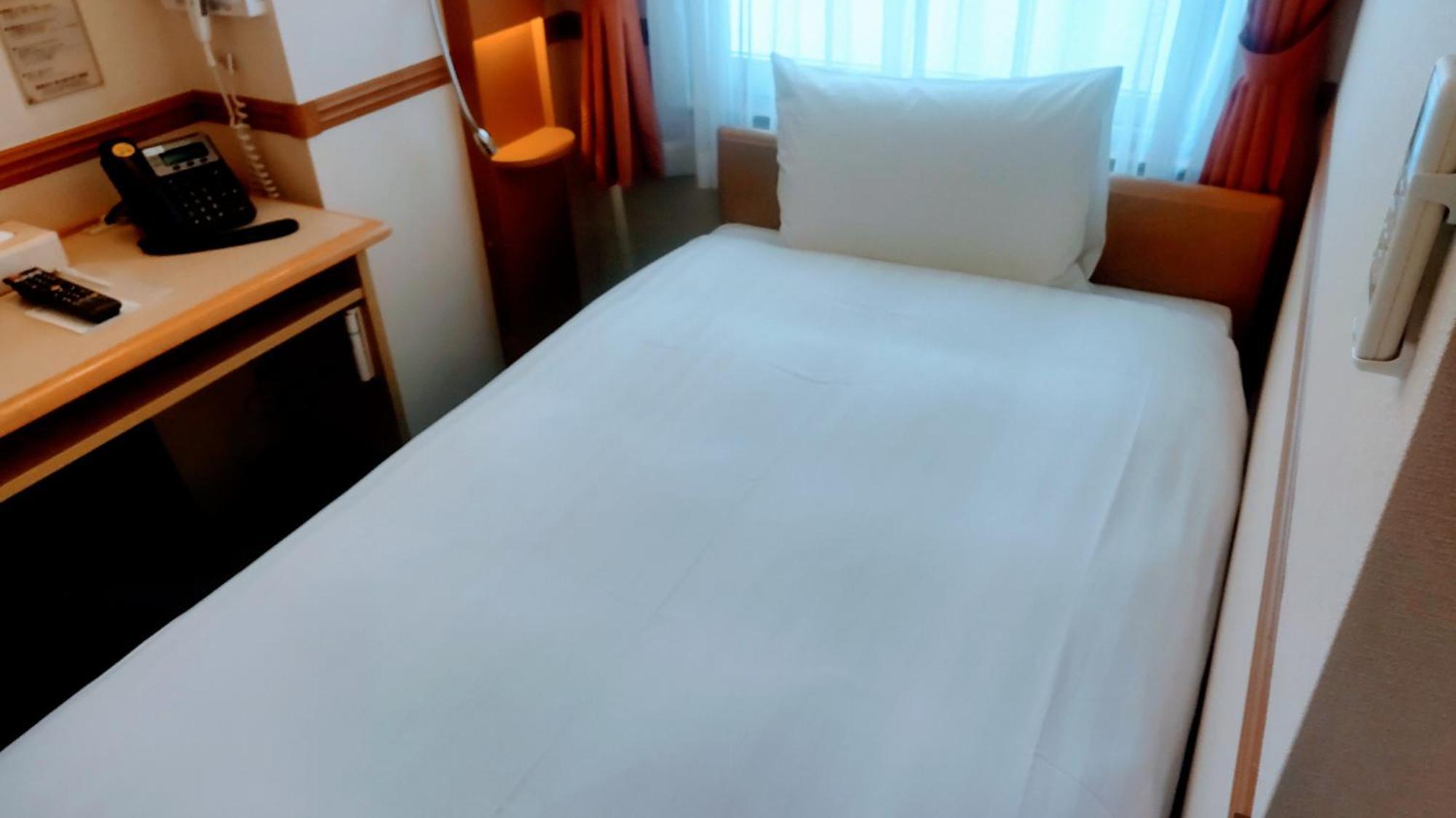 Toyoko Inn Shin-Osaka Chuo-Guchi Shinkan Phòng bức ảnh