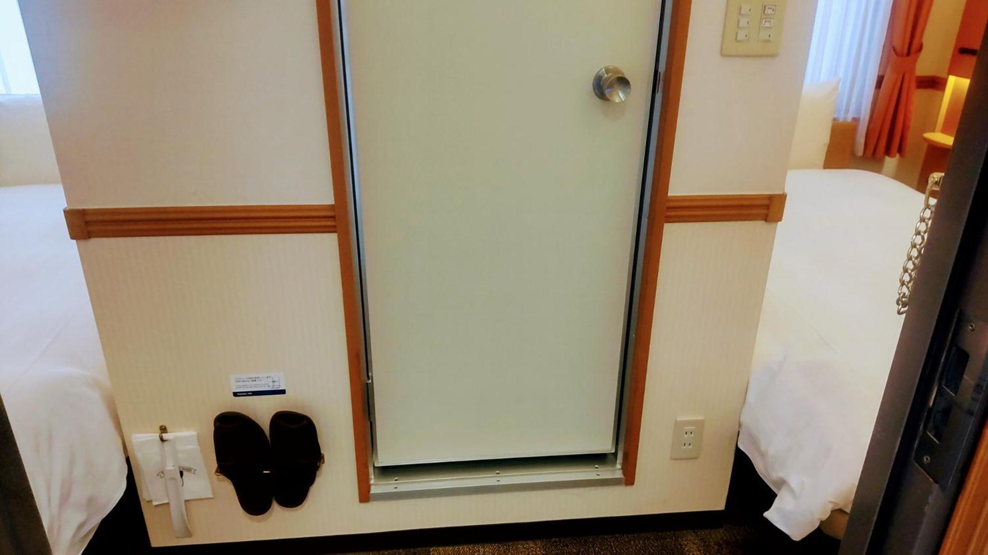 Toyoko Inn Shin-Osaka Chuo-Guchi Shinkan Phòng bức ảnh